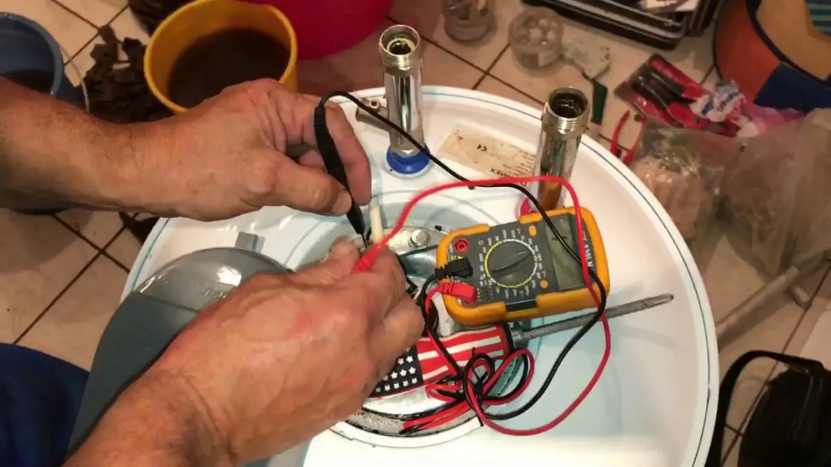 Ремонт водонагревателей Electrolux в Хабаровске — выгодная цена от 2366 руб., Мастер24