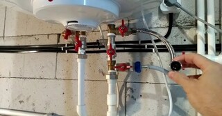 Установка накопительного водонагревателя в Хабаровске в октябре